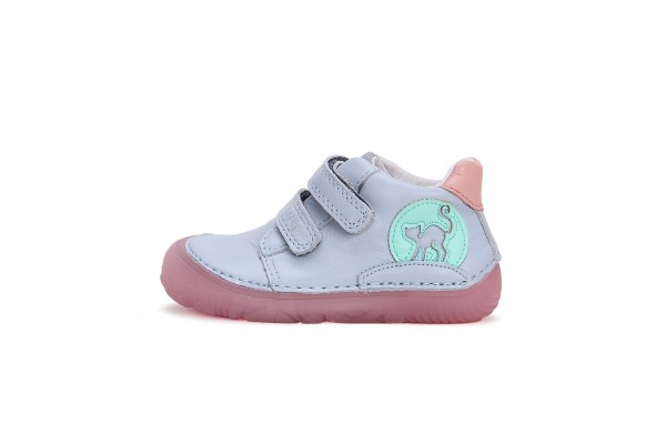 D.D.Step barefoot helesinised kingad tüdrukutele 20-25 s. S073-42803 D.D.Step barefoot helesinised kingad tüdrukutele 20-25 s. S073-42803