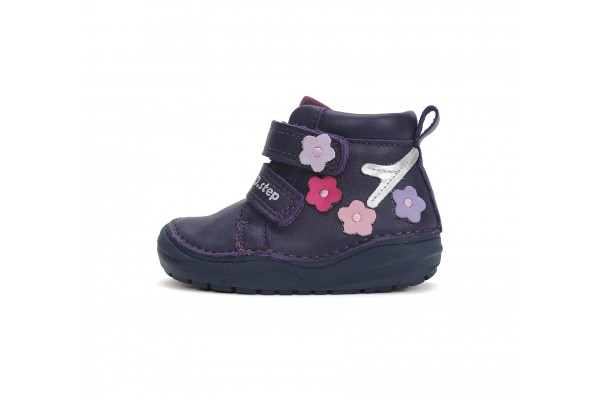 D.D.Step tumesinised kingad tüdrukutele 20-25 s. S071-42821 D.D.Step tumesinised kingad tüdrukutele 20-25 s. S071-42821