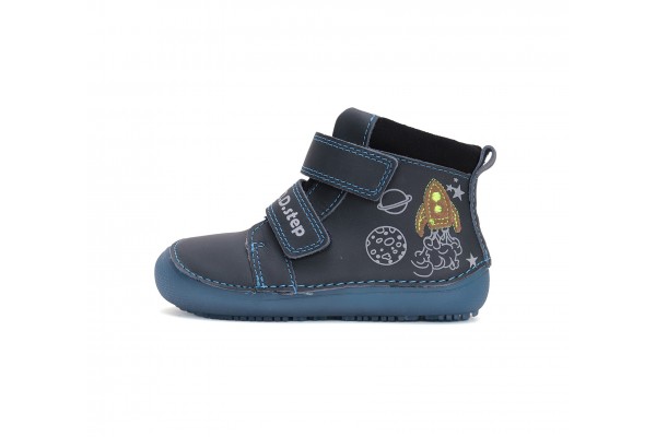 D.D.Step Barefoot tumesinised kingad poistele 31-36 s. A063-42719L D.D.Step Barefoot tumesinised kingad poistele 31-36 s. A063-42719L