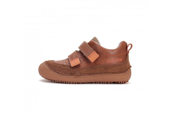 D.D.Step barefoot pruunid kingad poistele 25-30 s. S063-51483AM