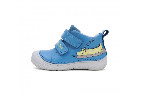 D.D.Step sinised kingad poistele 20-25 s. S082-51541B D.D.Step sinised kingad poistele 20-25 s. S082-51541B