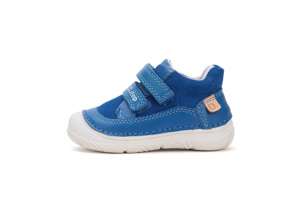 D.D.Step sinised kingad poistele 20-25 s. S082-51977 D.D.Step sinised kingad poistele 20-25 s. S082-51977