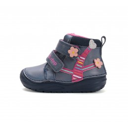 D.D.Step tumesinised kingad...